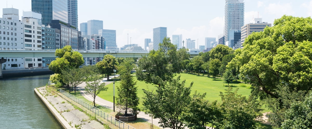 衝撃的なスパイスカレー!働くにも暮らすにもいい立地。